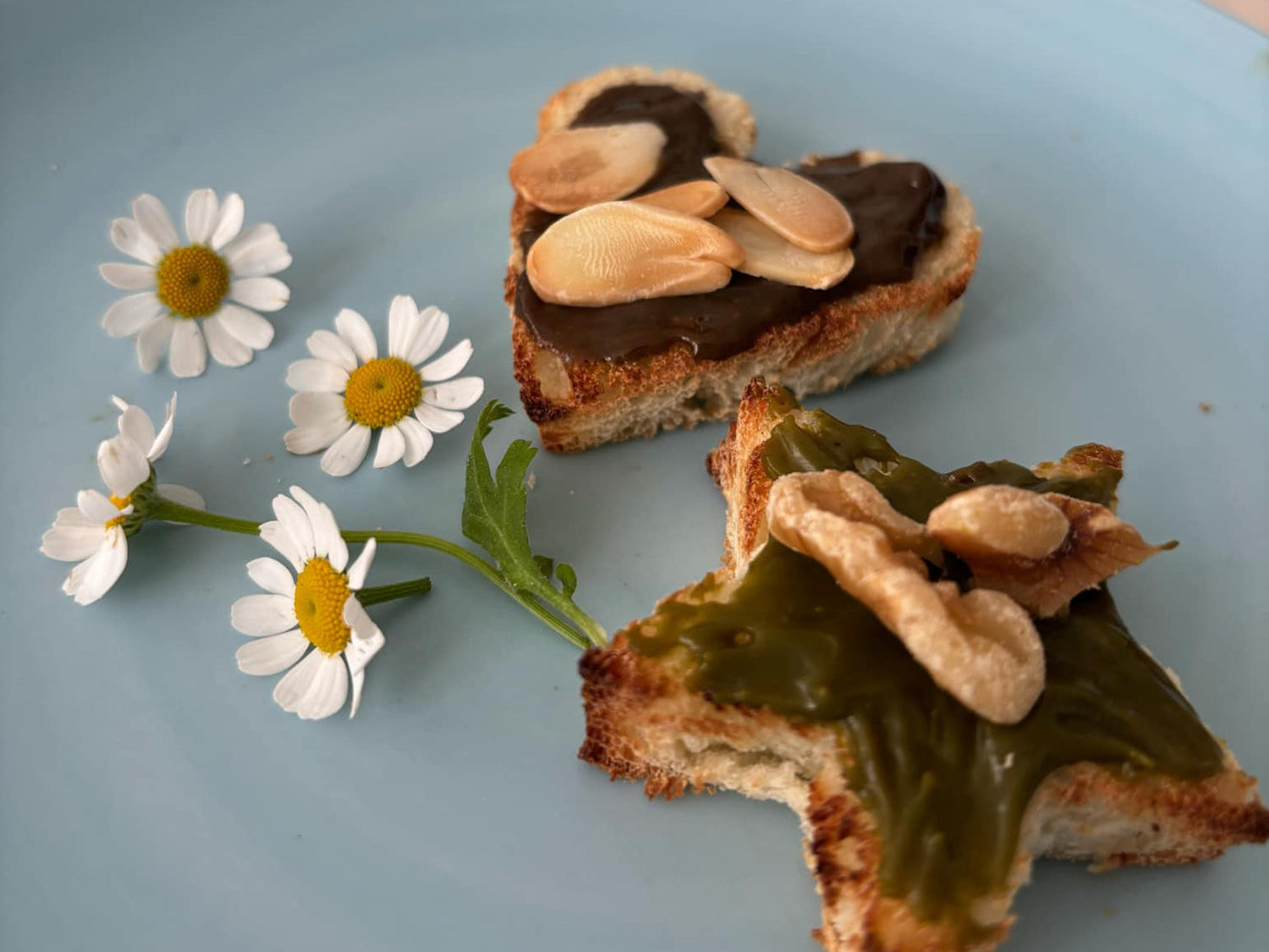 Nut Toast with Matcha Spread and Hojicha Spread
